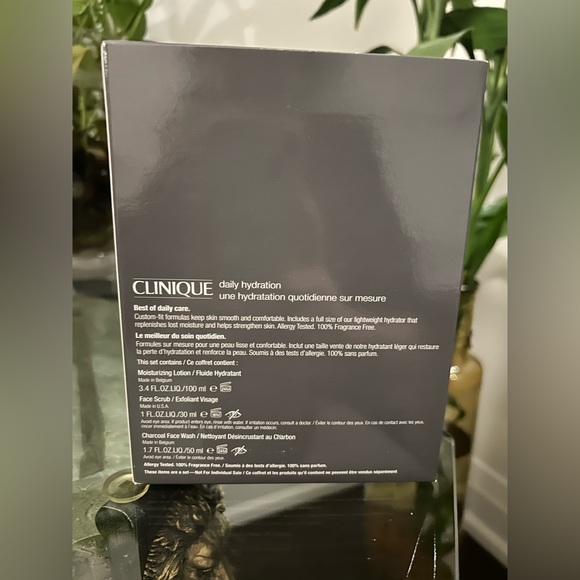 Clinique Daily Hydration Set For Men - Picture 2 of 2